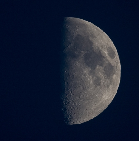 Moon 500mm-8582